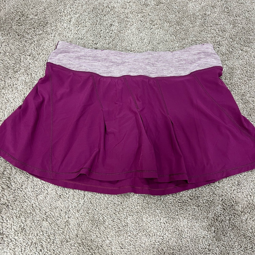 Lululemon skort size 6